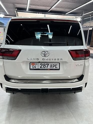 тойота приус с: Toyota Land Cruiser: 2025 г., 4 л, Автомат, Бензин, Внедорожник — 4