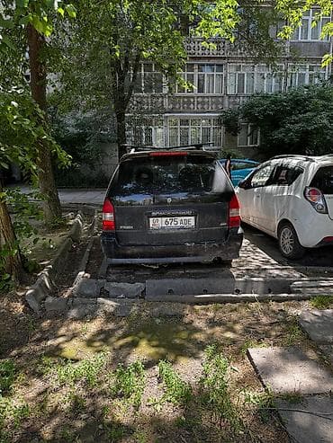 поджеро продажа: Mitsubishi Space Wagon: 1999 г., 2.4 л, Механика, Бензин, Универсал — 3