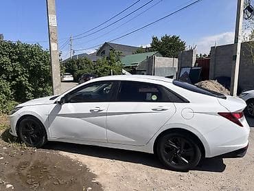6: Hyundai Avante: 2021 г., 1.6 л, Автомат, Бензин — 1