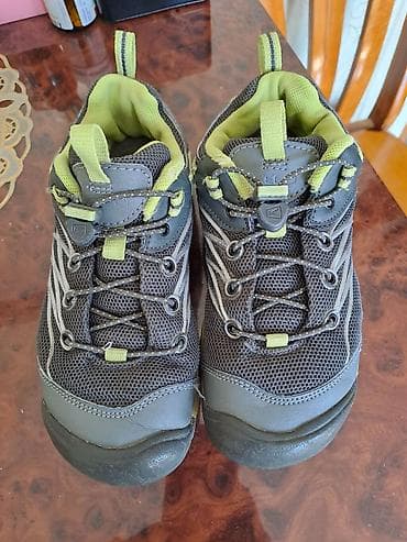 Ботасы с Европы привозили, летние, осенне-весенние 35размер. Очень