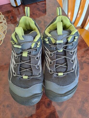 ecco 42: Ботасы с Европы привозили, летние, осенне-весенние 35размер. Очень — 1