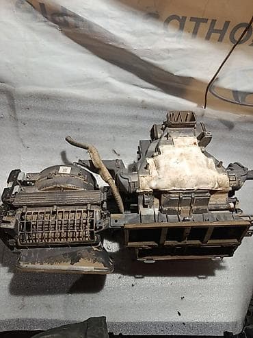 электромоторы: Корпус печки (блок отопителя/климат‑бокса) для Kia K7 (YG), 2‑е — 2