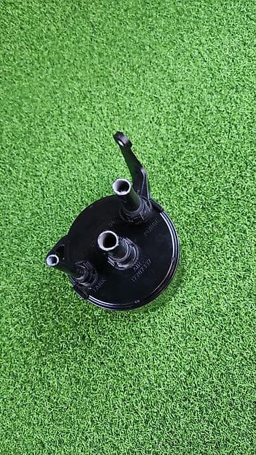 x5 2003: Абсорбер бензобака Год 2 В отличном состоянии, очень большой — 4