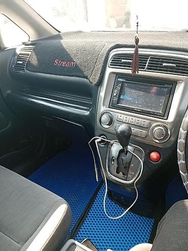 гур на хонда стрим: Honda Stream: 2005 г., Универсал — 6
