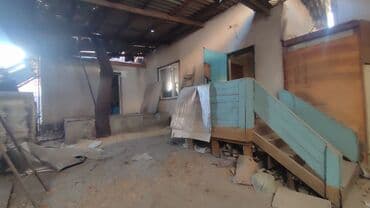 срочно продаю в связи с переездом: 3 комнатный дом + здание с производственно-складским потенциалом — 12