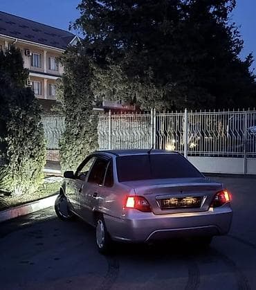 маши: Daewoo Nexia: 2010 г., 1.5 л, Ручные, Бензин, Седан — 6