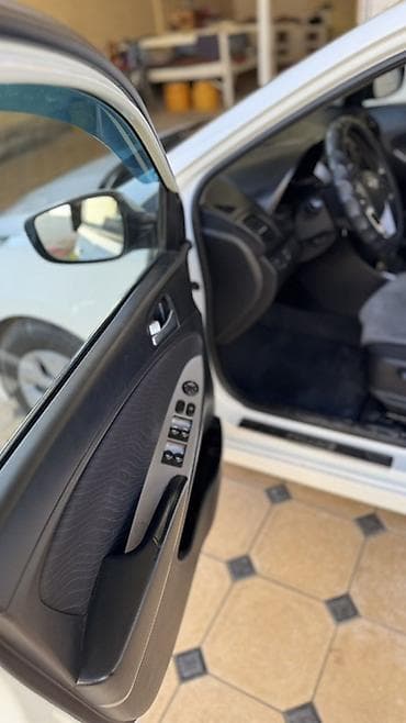 carplay android: Hyundai Solaris: 2015 г., 1.6 л, Автомат, Бензин, Седан — 8