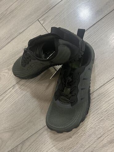 Прокат одежды: Мужские кроссовки, 42, & Other Stories, Новый, цвет - Черный, Самовывоз — 3