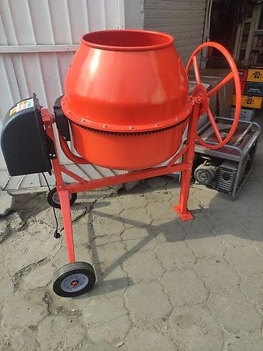 Аренда бетономешалок. Широкий ассортимент строительных вибра рейка at lalafo.kg Аренда бетономешалок. Широкий ассортимент строительных вибра рейка
