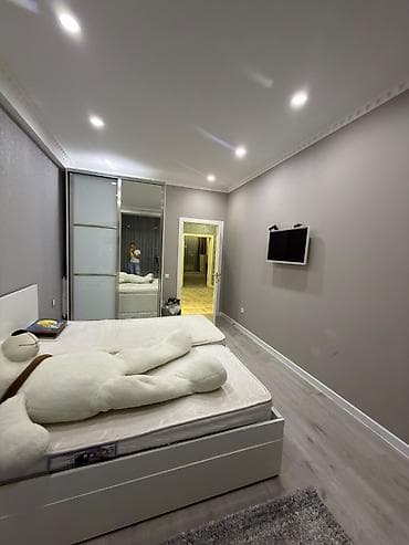 Квартиры: 3 комнаты, 84 м², Манаса/Боконбаева Элитка, 10 этаж, Дизайнерский ремонт — 3
