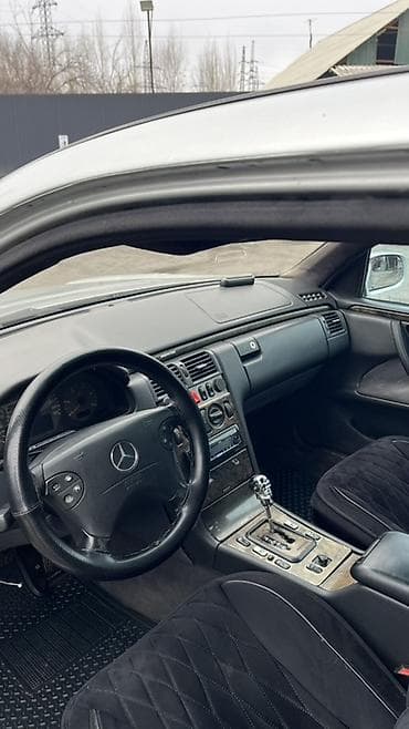 210 cdi: Mercedes-Benz E-класс AMG: 2001 г., 2.2 л, Автомат, Дизель, Седан — 10