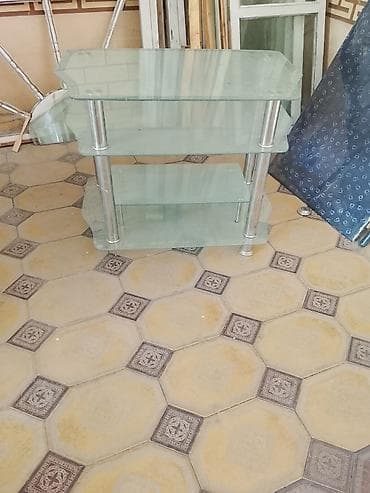 Оңдоп-түзөө жана курулуш: Телевизордун шкаф жана стенди, Полго орнотулма, Айнек, түсү - Күмүш — 1