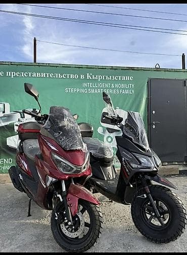 Скутеры: Макси-скутер 150 куб. см, Бензин, Новый, В рассрочку — 1