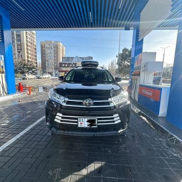 Toyota Highlander: 2018 г., 3.5 л, Автомат, Бензин, Кроссовер at lalafo.kg Toyota Highlander: 2018 г., 3.5 л, Автомат, Бензин, Кроссовер