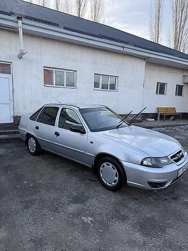 Daewoo Nexia: 2012 г., 1.6 л, Механика, Бензин — 2