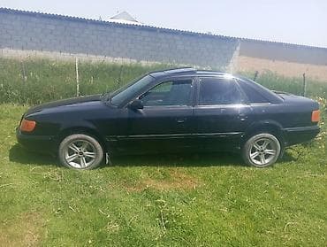 авто машина в расрочку: Audi 100: 1991 г., Механика, Седан — 3
