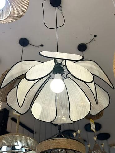 уличные лампочки гирлянды купить: Подвесной светильник «Лепестки» - Тип: потолочный подвес - Дизайн — 2