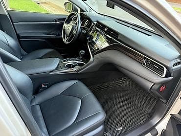 чехол на камри 30: Toyota Camry: 2018 г., 2.5 л, Вариатор, Гибрид, Седан — 10