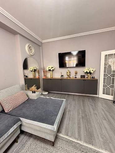 Недвижимость: 3 комнаты, 65 м², Элитка, Джал мкр (в т.ч. Верхний, Нижний, Средний) Элитка, 5 этаж — 10