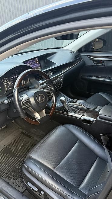 прикурит машина: Lexus ES: 2016 г., 2.5 л, Автомат, Гибрид, Седан — 8