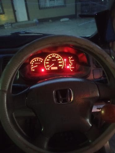 e32 bmw: Honda Stepwgn: 2001 г., 2 л, Автомат, Бензин, Минивэн — 5