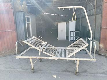 Медтовары: Функциональная медицинская кровать на колесах - Механическая — 2