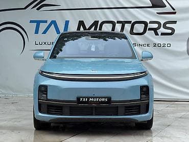 Lixiang L7: 2025 г., 1.5 л, Автомат, Гибрид, Внедорожник