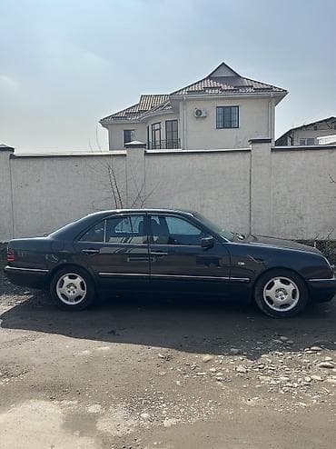 Продажа авто: Mercedes-Benz E-Class: 1998 г., 3.2 л, Автомат, Бензин, Седан — 5