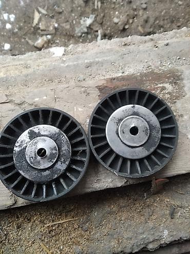 т4: Натяжитель Volkswagen 1995 г., Б/у, Оригинал — 1