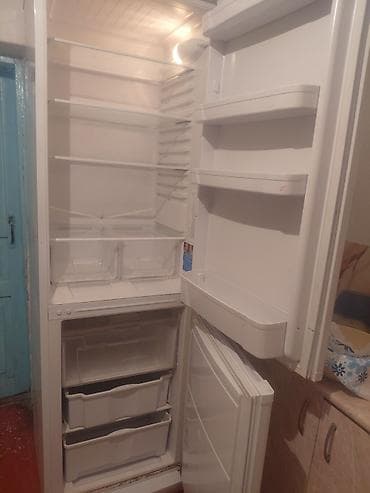 режим 12 с: Холодильник Indesit, Б/у, Двухкамерный, De frost (капельный), 55 * 195 * 60 — 2
