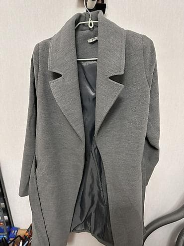 кепка кожаная: Серое женское пальто Pitti Collection - Классический прямой силуэт с — 1