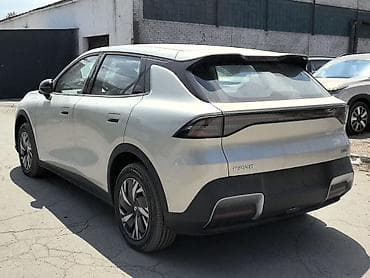 Scion: Электромобиль кроссовер (марка iQIYI/“iQI” на эмблеме), модель Q05 — 6