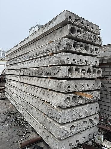 Личные вещи: Мужской оранжевый светоотражающий жилет, предназначенный для повышения — 1