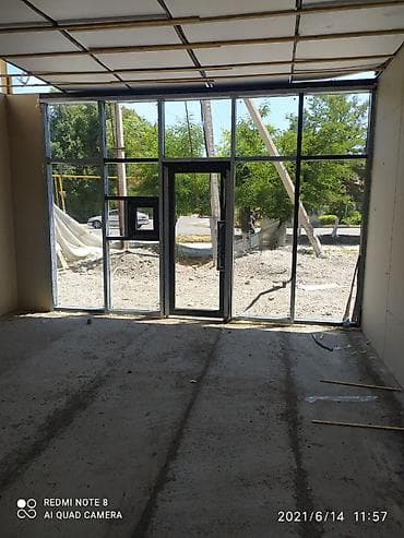 surface go 2: Алюминиевый витражный входной узел для коммерческого помещения - — 2