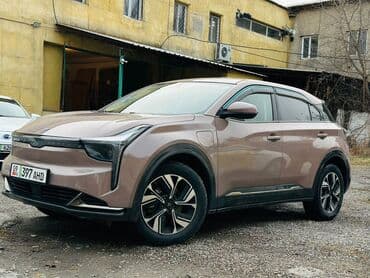 Voyah Chasing light: 2022 г., 2 л, Вариатор, Электромобиль, Кроссовер