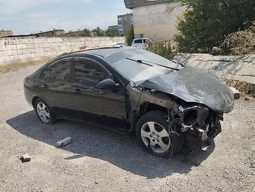 mini kooper: Nissan Primera: 2005 г., Седан — 4