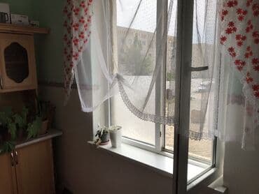 1 комн квартира продаю: 1 комната, 33 м², 2 этаж, Косметический ремонт — 3