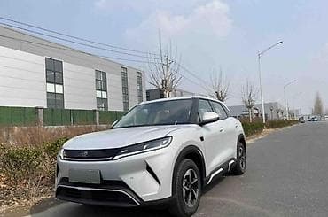 BYD Yuan Up: 2025 г., Электромобиль