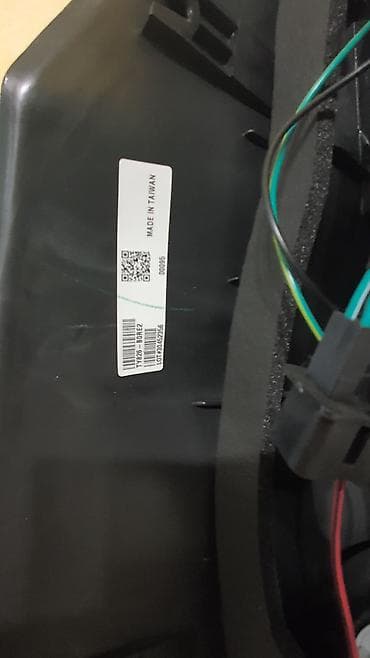 cruiser: Комплект стоп-сигналов Toyota 2007 г., Новый, Аналог — 4