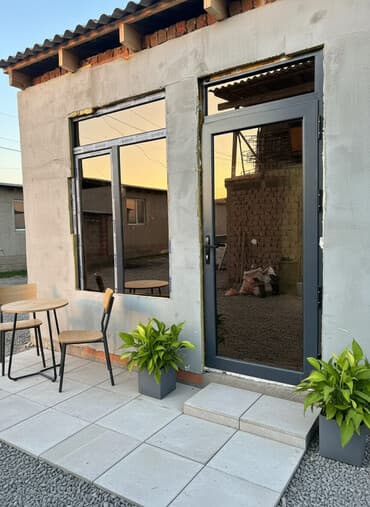 бу двери наружные: Двери для домов и квартир, Алюминий, Со стеклом, цвет - Серый — 1