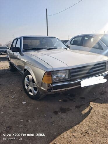 Ford Granada: 1985 г., 2 л, Механика, Бензин, Лимузин