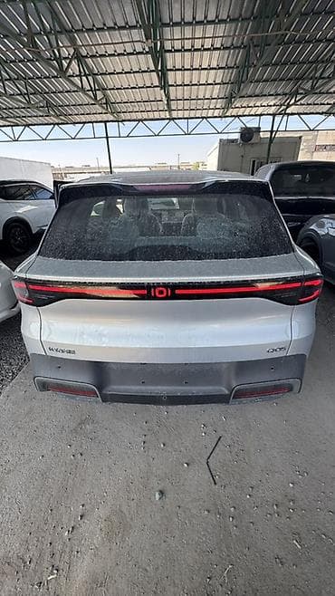 Changan Qiyuan Q05: 2026 г., Робот, Электромобиль, Кроссовер — 3
