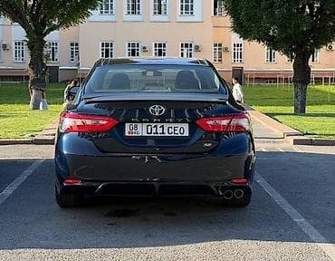 сед: Toyota Camry: 2018 г., 2.5 л, Автомат, Бензин, Седан — 8