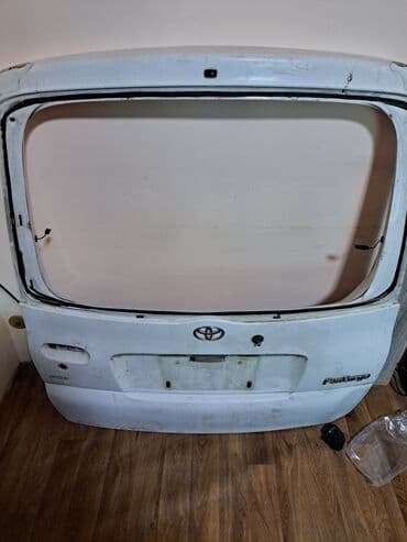 дом машина: Бампер Задний Toyota, Б/у, Оригинал — 1