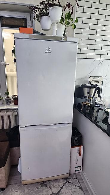 Холодильник Indesit, Двухкамерный