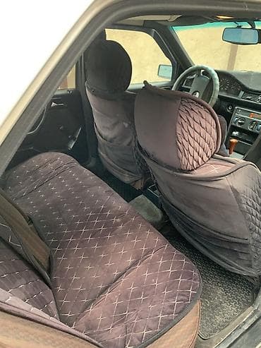 мерседес 124 с: Mercedes-Benz W124: 1989 г., Седан — 9