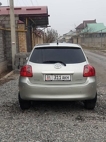 Toyota Auris: 2008 г., 1.6 л, Робот, Бензин, Хэтчбэк — 3