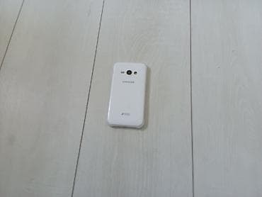 nokia e50: Samsung J150, Б/у, 4 ГБ, цвет - Белый — 5