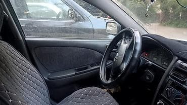 corolla runx: Toyota Avensis: 2000 г., 1.8 л, Механика, Бензин, Универсал — 9