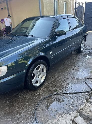 Унаа: Audi A6: 1995 г., 2 л, Кол менен иштөөчү, Бензин, Седан — 4